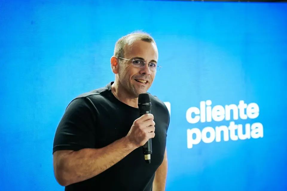 Paulo Luiz Gomes em palestra do programa Cliente Pontua